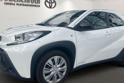 Toyota Aygo (X) 32.600 km 15.290 &euro; Ludwigsburg 71636