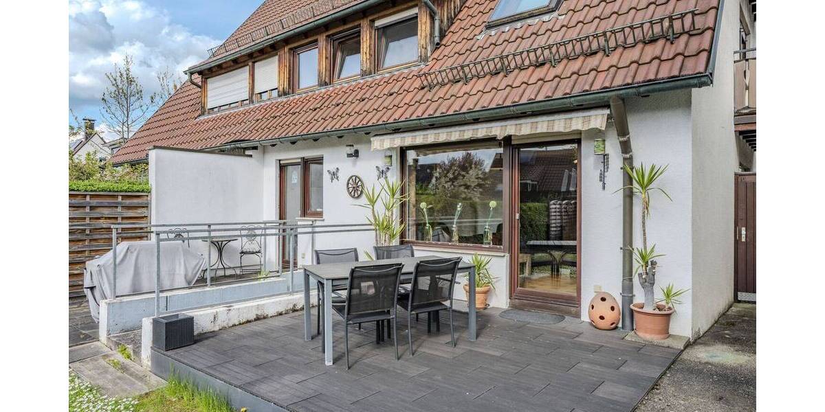 Mehrfamilienhaus, Wohnhaus Stuttgart / Rot Rot - 6 Zimmer, 151 m&sup2;, 698.000&euro; | Angebot:26439174