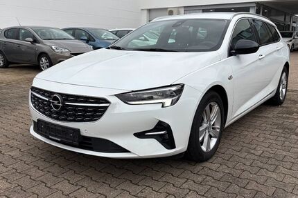 Opel Insignia 133.558 km 14.995 € Stuttgart 70597