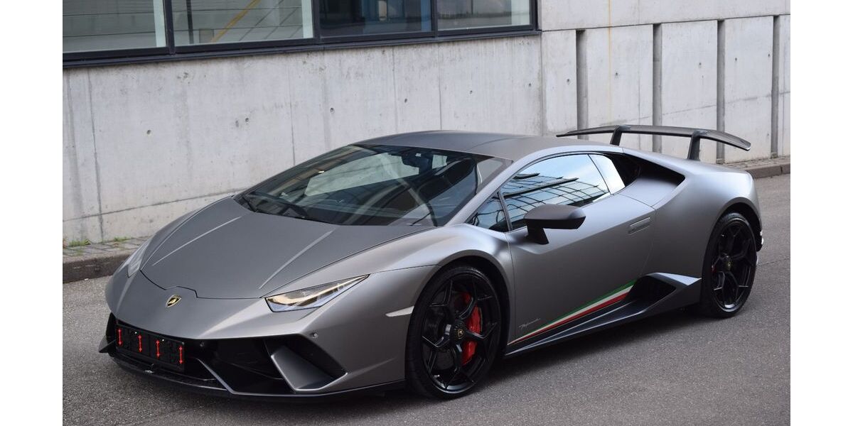 Lamborghini Huracán 7.820 km 318.900 &euro; Leinfelden-Echterdingen 70771