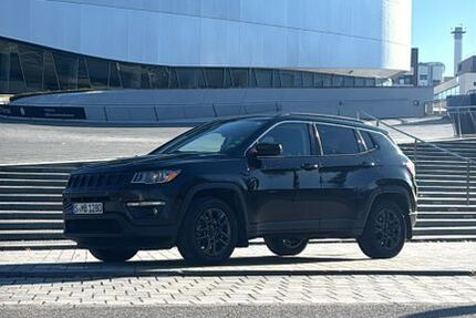 Jeep Compass 93.000 km 15.900 &euro; Stuttgart 70569