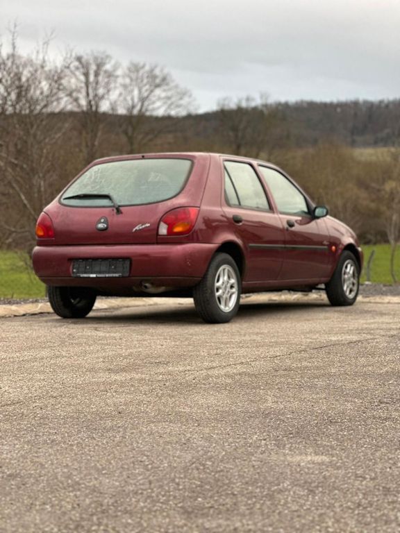 Ford Fiesta 147.000 km 999 € Filderstadt 70794