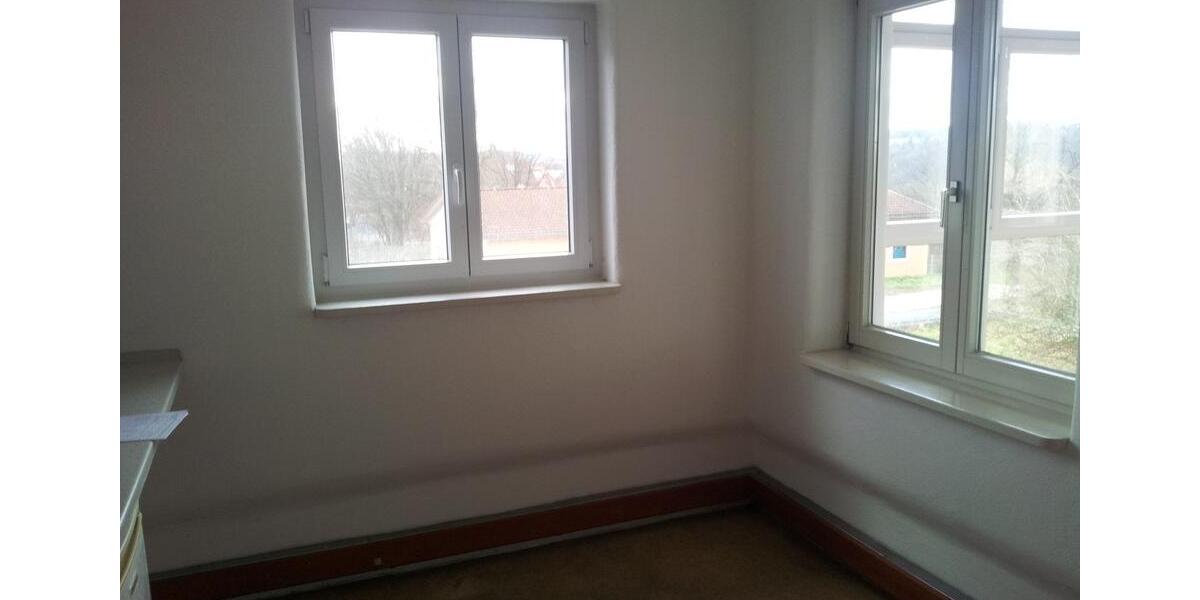 Etagenwohnung Tübingen Lustnau - 3 Zimmer, 74 m&sup2;, 1.200&euro; | Angebot:26704427