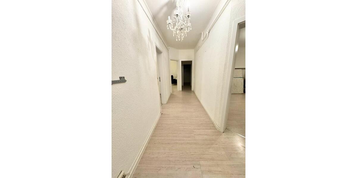 Etagenwohnung Stuttgart Neuwirtshaus - 5 Zimmer, 90 m&sup2;, 1.200&euro; | Angebot:24976103