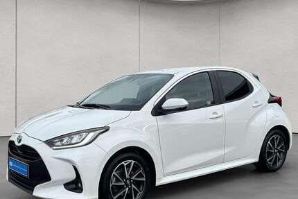 Toyota Yaris 17.860 km 19.990 &euro; Esslingen am Neckar 73730