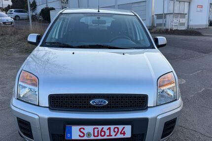 Ford Fusion 34.000 km 7.499 &euro; Fellbach 70736