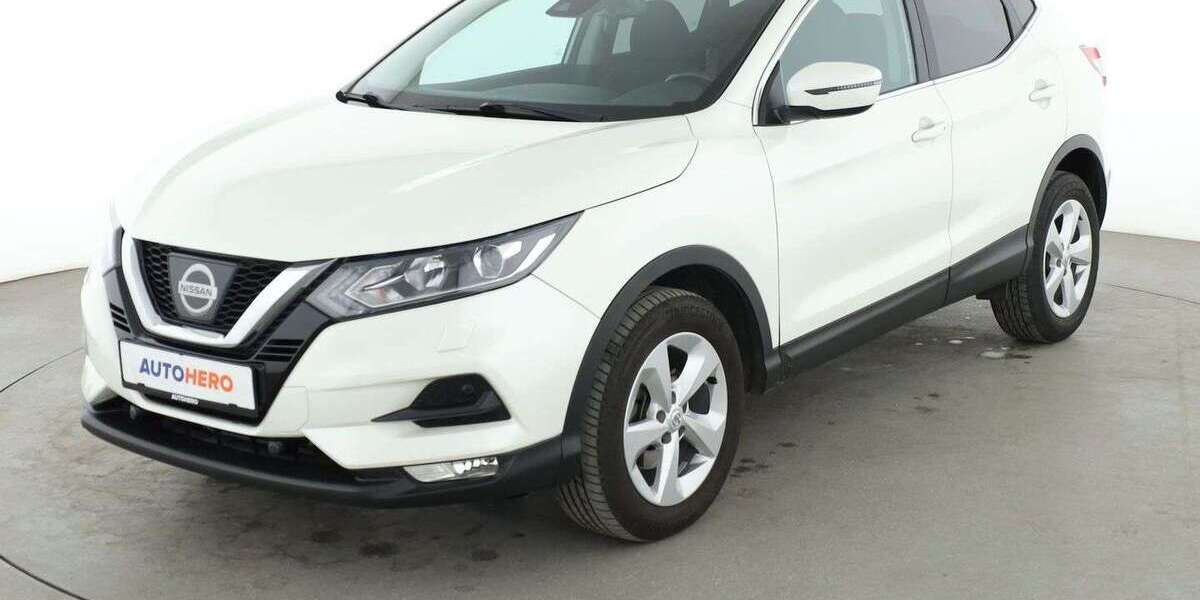 Nissan Qashqai 81.108 km 14.700 &euro; Stuttgart 70195