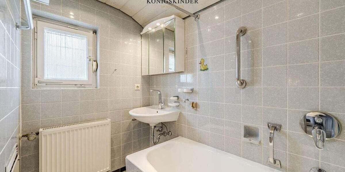 Einfamilienhaus Backnang - 6 Zimmer, 107 m&sup2;, 399.000&euro; | Angebot:25153024