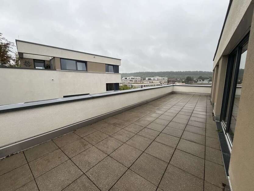 Wohnung zum Mieten in Stuttgart 1.712 € 106.78 m² 4 zimmer