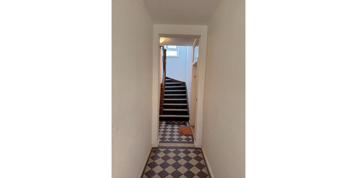 Etagenwohnung Stuttgart Botnang - 3 Zimmer, 70 m&sup2;, 1.190&euro; | Angebot:26699160