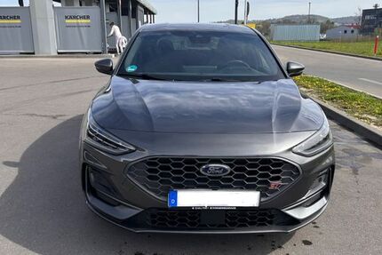 Ford Focus 40.000 km 34.499 &euro; Schorndorf 73614