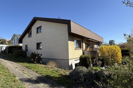Freistehendes 3-Familienhaus in guter und ruhiger Wohnlage 12 zimmer