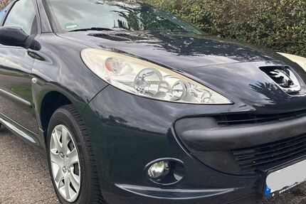 Peugeot 206 62.000 km 3.399 € Ludwigsburg 71636