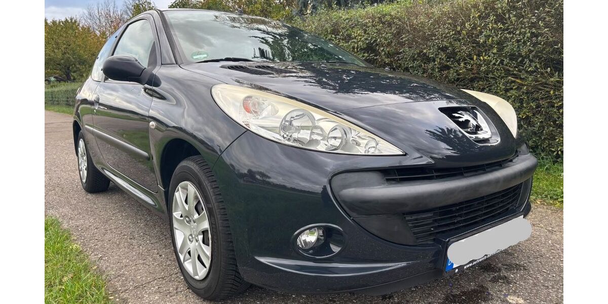 Peugeot 206 62.000 km 3.599 € Ludwigsburg 71636
