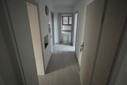 Wohnung Stuttgart Vaihingen - 3 Zimmer, 76 m&sup2;, 1.350&euro; | Angebot:26623423