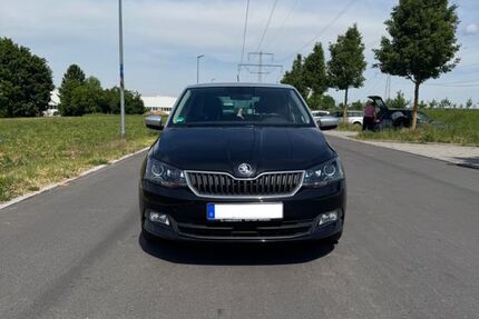 Skoda Fabia 53.598 km 11.111 &euro; Freiberg am Neckar 71691