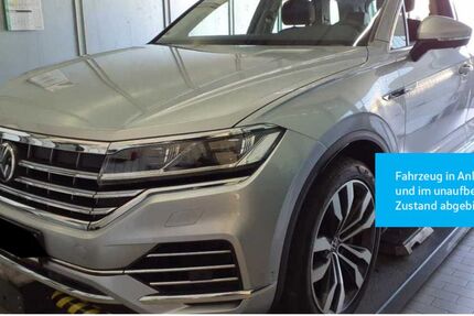 VW Touareg 73.503 km 48.830 € Stuttgart-Wangen 70188