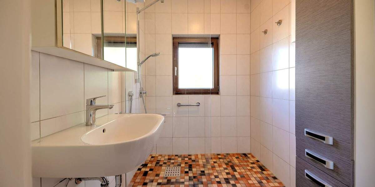 Reihenmittelhaus Sindelfingen Darmsheim - 5 Zimmer, 128 m&sup2;, 399.000&euro; | Angebot:25694971