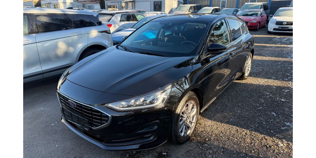 Ford Focus 25.238 km 16.990 &euro; Magstadt 71106