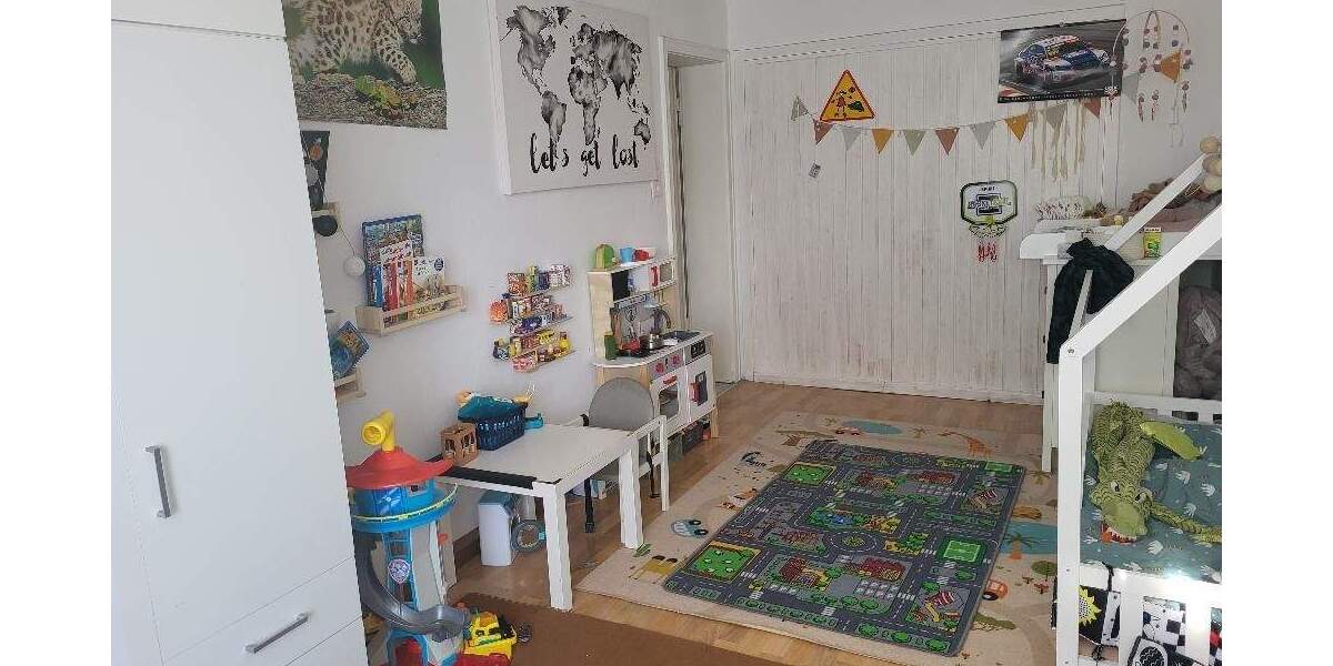 Etagenwohnung Stuttgart Ost - 3 Zimmer, 72 m&sup2;, 900&euro; | Angebot:25275615