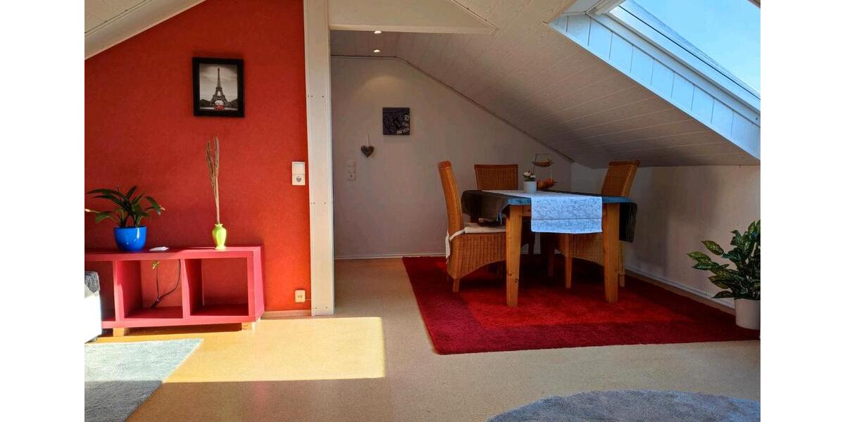Dachgeschoßwohnung Schwieberdingen - 2.5 Zimmer, 55 m&sup2;, 1.260&euro; | Angebot:25025836