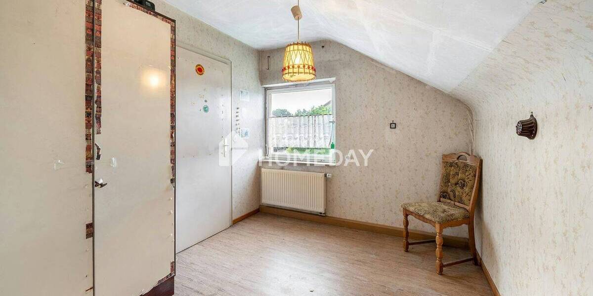 Einfamilienhaus Nürtingen Oberensingen - 7 Zimmer, 179 m&sup2;, 630.000&euro; | Angebot:26868226