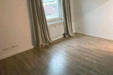 Wohnung Esslingen am Neckar Pliensauvorstadt - 2 Zimmer, 45 m&sup2;, 950&euro; | Angebot:25723206
