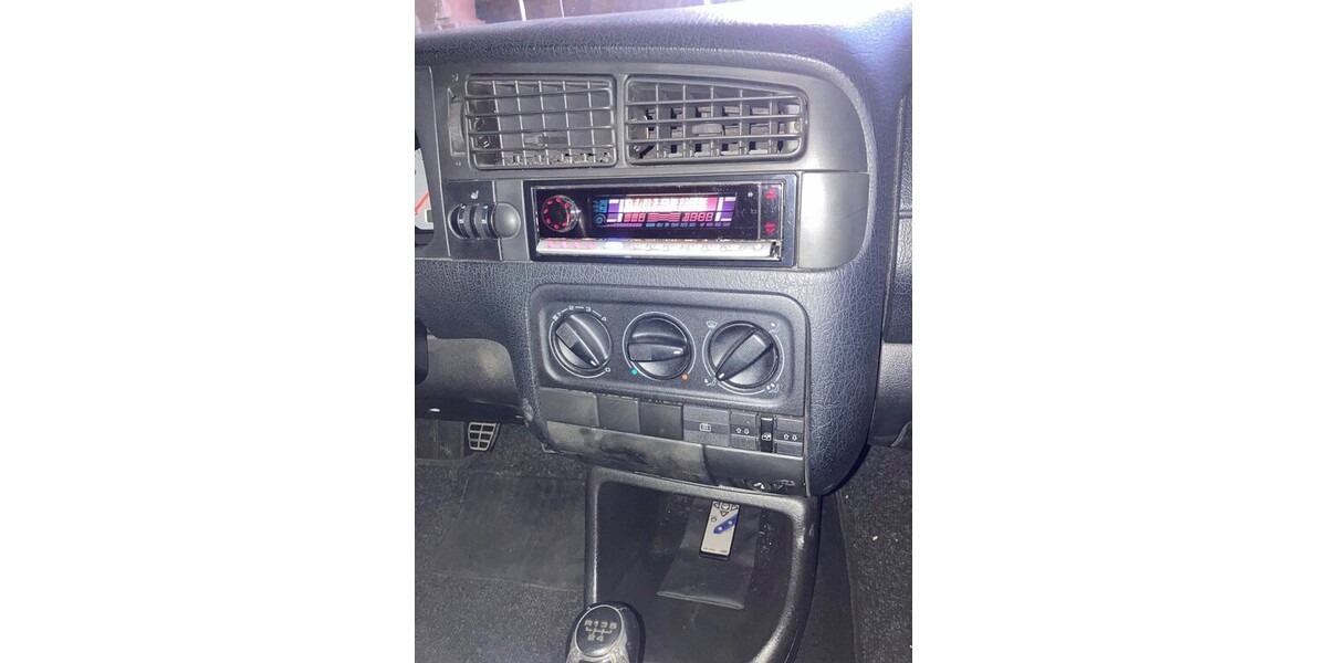 VW Golf 3 193.621 km 3.900 € Köngen 73257