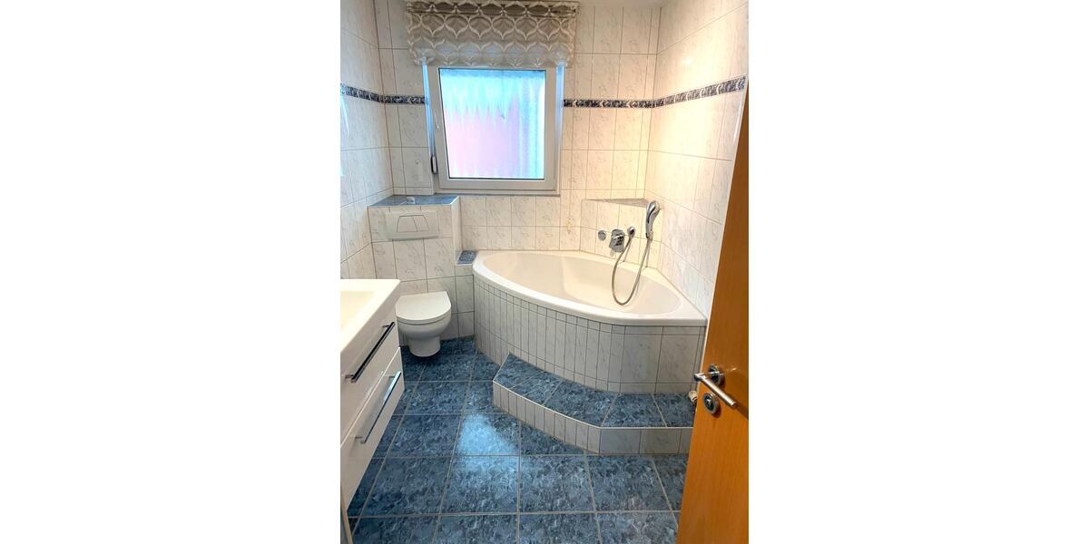 Etagenwohnung Sindelfingen Darmsheim - 4.5 Zimmer, 120 m&sup2;, 529.000&euro; | Angebot:26907656