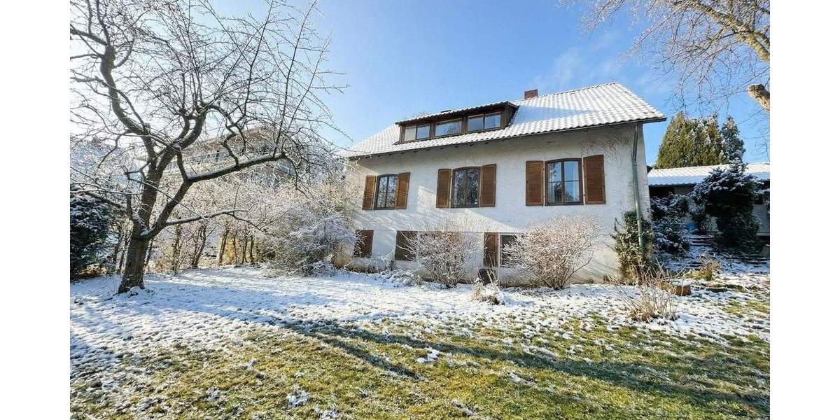 Mehrfamilienhaus, Wohnhaus Stuttgart Degerloch - 7 Zimmer, 240 m&sup2;, 1.790.000&euro; | Angebot:24713277