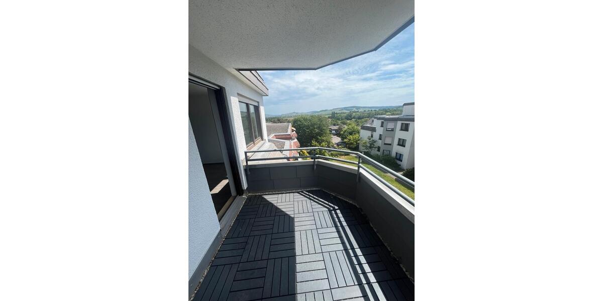 Dachgeschoßwohnung Kernen im Remstal - 3 Zimmer, 71 m&sup2;, 258.000&euro; | Angebot:26770357