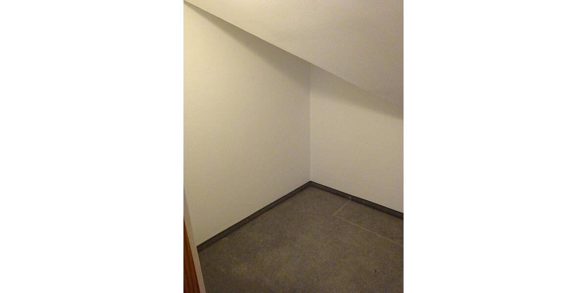 Etagenwohnung Kornwestheim - 1 Zimmer, 35 m&sup2;, 490&euro; | Angebot:26879435