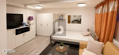 GROSSZÜGIG, VIELSEITIG, ATTRAKTIV - Mehrfamilienhaus, Wohnhaus Nürtingen | Angebot:27311685