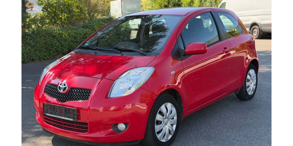 Toyota Yaris 135.000 km 2.390 &euro; Möglingen 71696