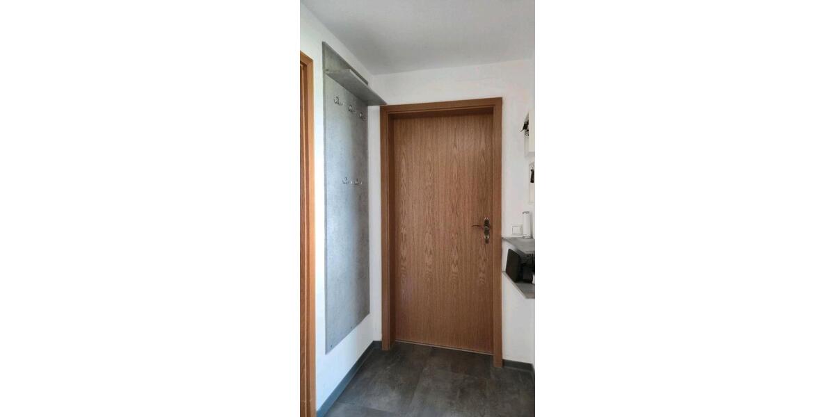 Etagenwohnung Großbettlingen - 3.5 Zimmer, 70 m&sup2;, 245.000&euro; | Angebot:26397002