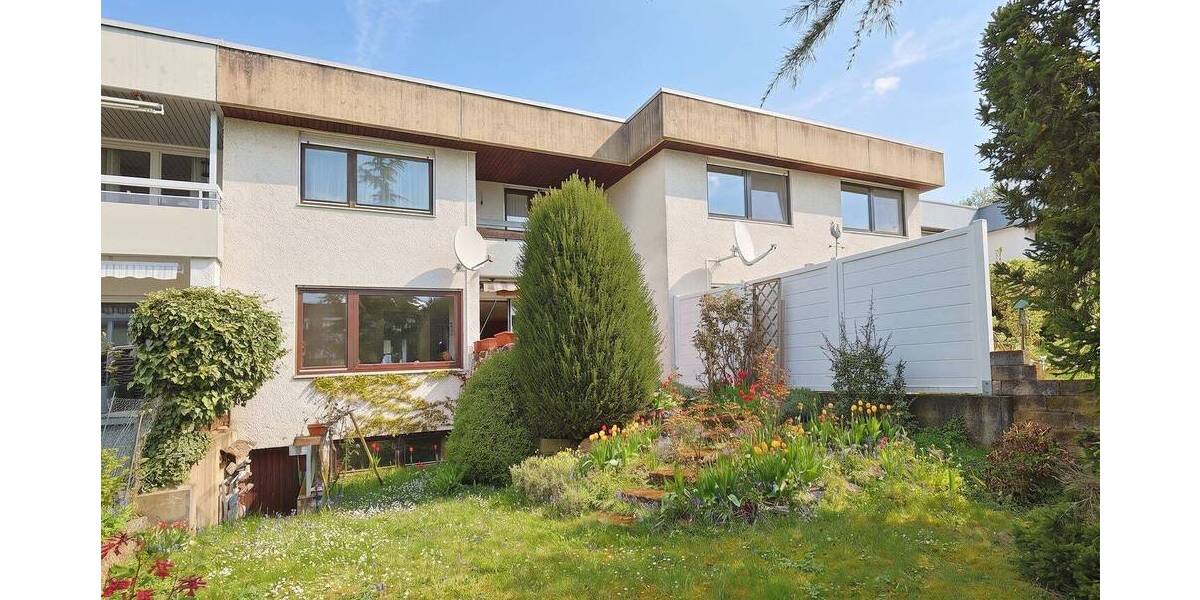 Reihenmittelhaus Böblingen Dagersheim - 4 Zimmer, 144 m&sup2;, 495.000&euro; | Angebot:26797360