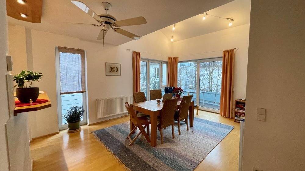 Maisonette Wohnung - 2 floor apartment in Stuttgart VaihingenKaltental available mid. February 2026 4 zimmer