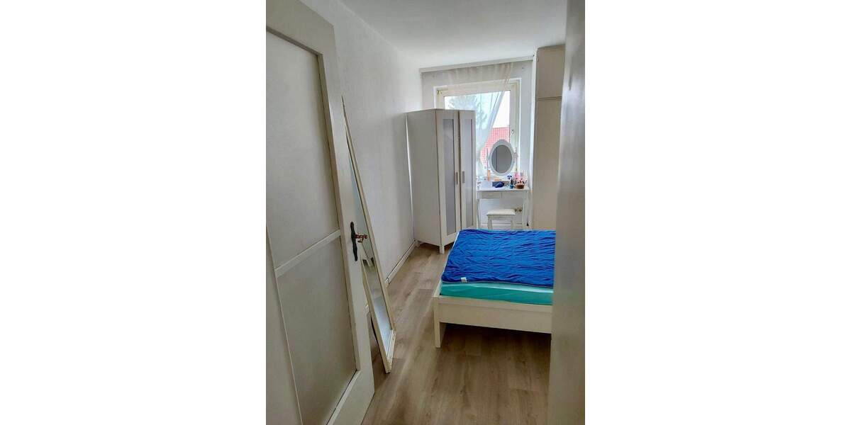Etagenwohnung Stuttgart Ost - 3 Zimmer, 72 m&sup2;, 900&euro; | Angebot:25275615