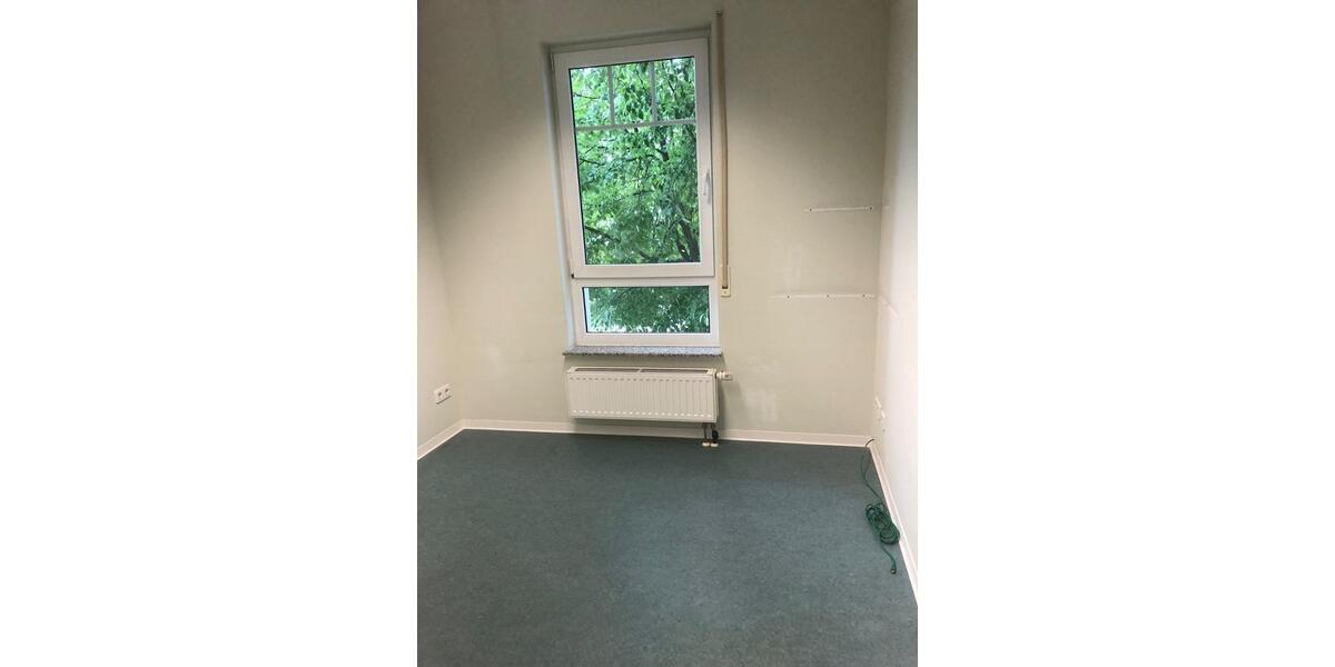 Gewerbeobjekt Besigheim - 1.400&euro; | Angebot:25094816