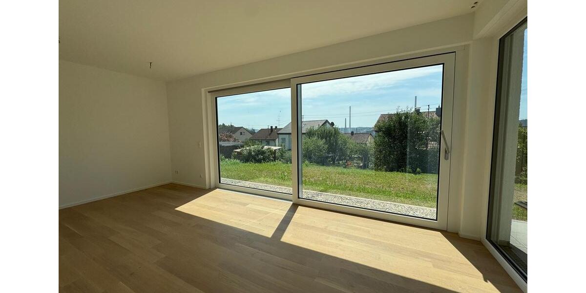 Terrassenwohnung Esslingen am Neckar Oberesslingen - 4 Zimmer, 135 m&sup2;, 2.565&euro; | Angebot:26004778