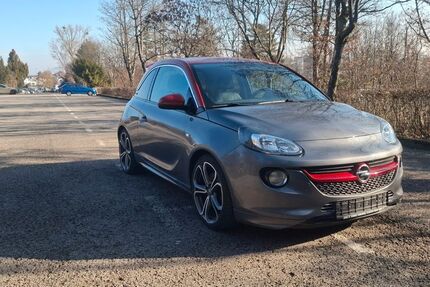 Opel Adam 136.000 km 6.999 &euro; stuttgart 70469