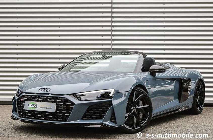 Audi R8 33.205 km 158.900 € Weinstadt 71384