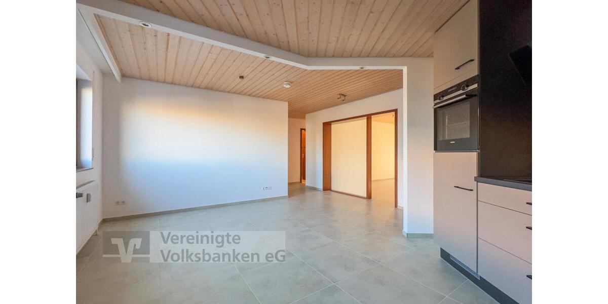 Etagenwohnung Böblingen Dagersheim - 3 Zimmer, 80 m&sup2;, 1.150&euro; | Angebot:25053760