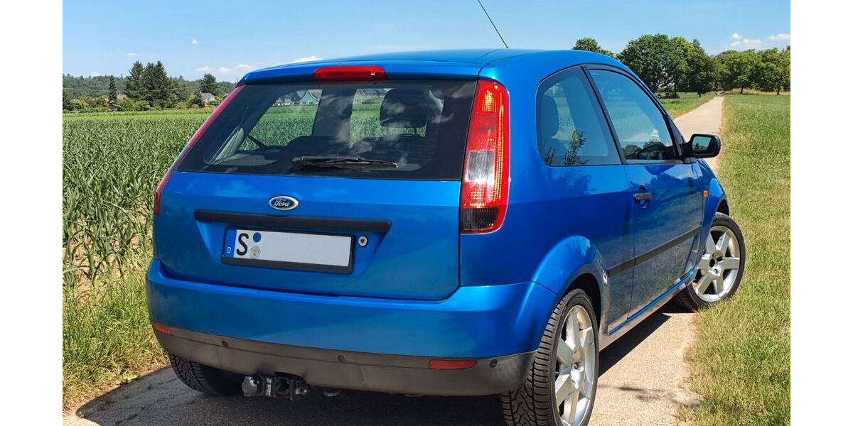 Ford Fiesta 86.000 km 2.900 &euro; Stuttgart 70567