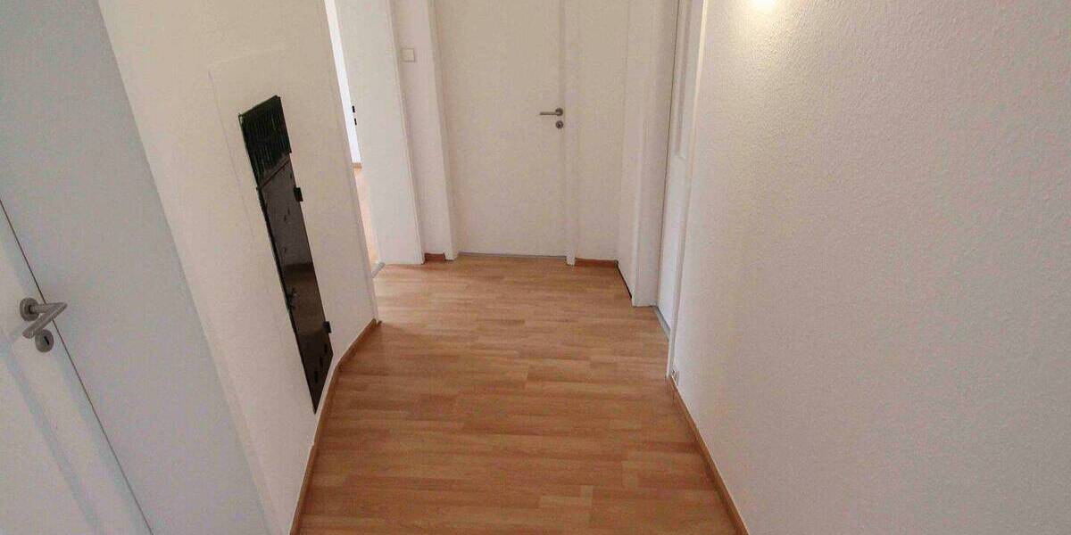 Etagenwohnung Stuttgart Dürrlewang - 3 Zimmer, 64 m&sup2;, 270.000&euro; | Angebot:26751936