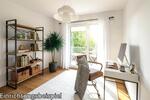 Dachgeschoßwohnung Leonberg - 4 Zimmer, 124 m&sup2;, 2.472&euro; | Angebot:24919337