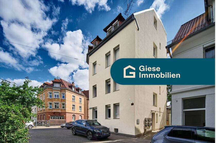 Helle 2-Zimmer-Wohnung mit Balkon in zentraler Lage