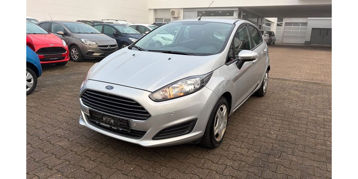 Ford Fiesta 107.944 km 7.695 &euro; Stuttgart 70597