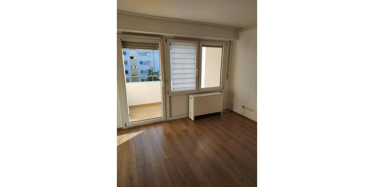 Etagenwohnung Böblingen Dagersheim - 2 Zimmer, 53 m&sup2;, 1.100&euro; | Angebot:26591989