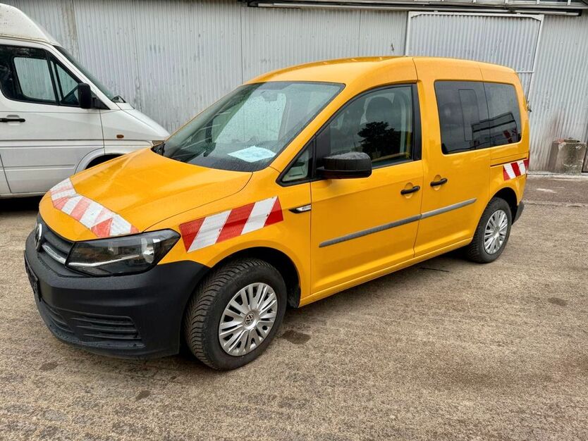 VW Caddy 230.000 km 9.401 € Backnang 71522